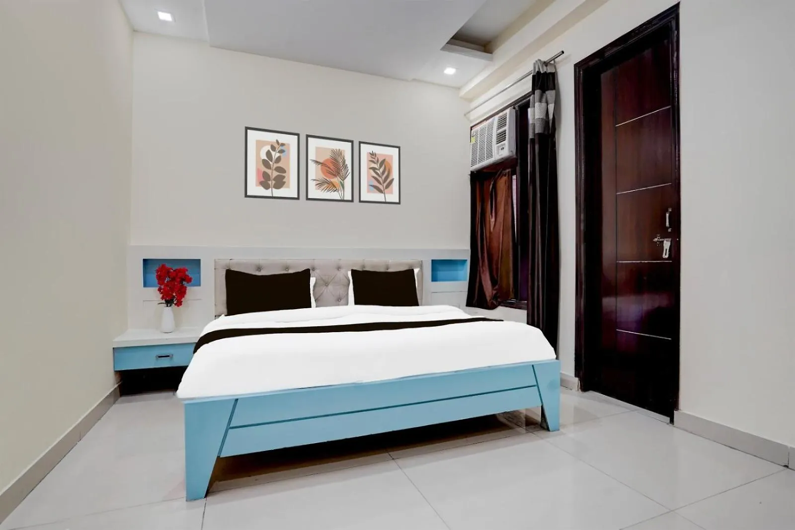 Hotel Grand Asian Blue New Delhi