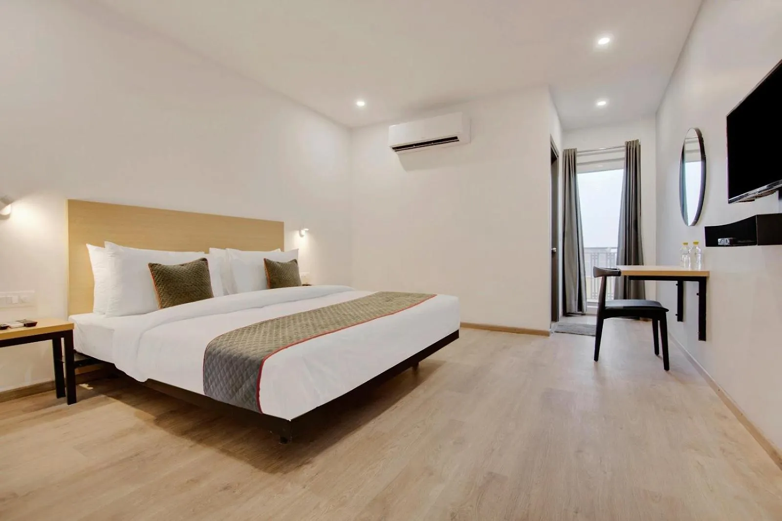 Hotel Grand Asian Blue New Delhi
