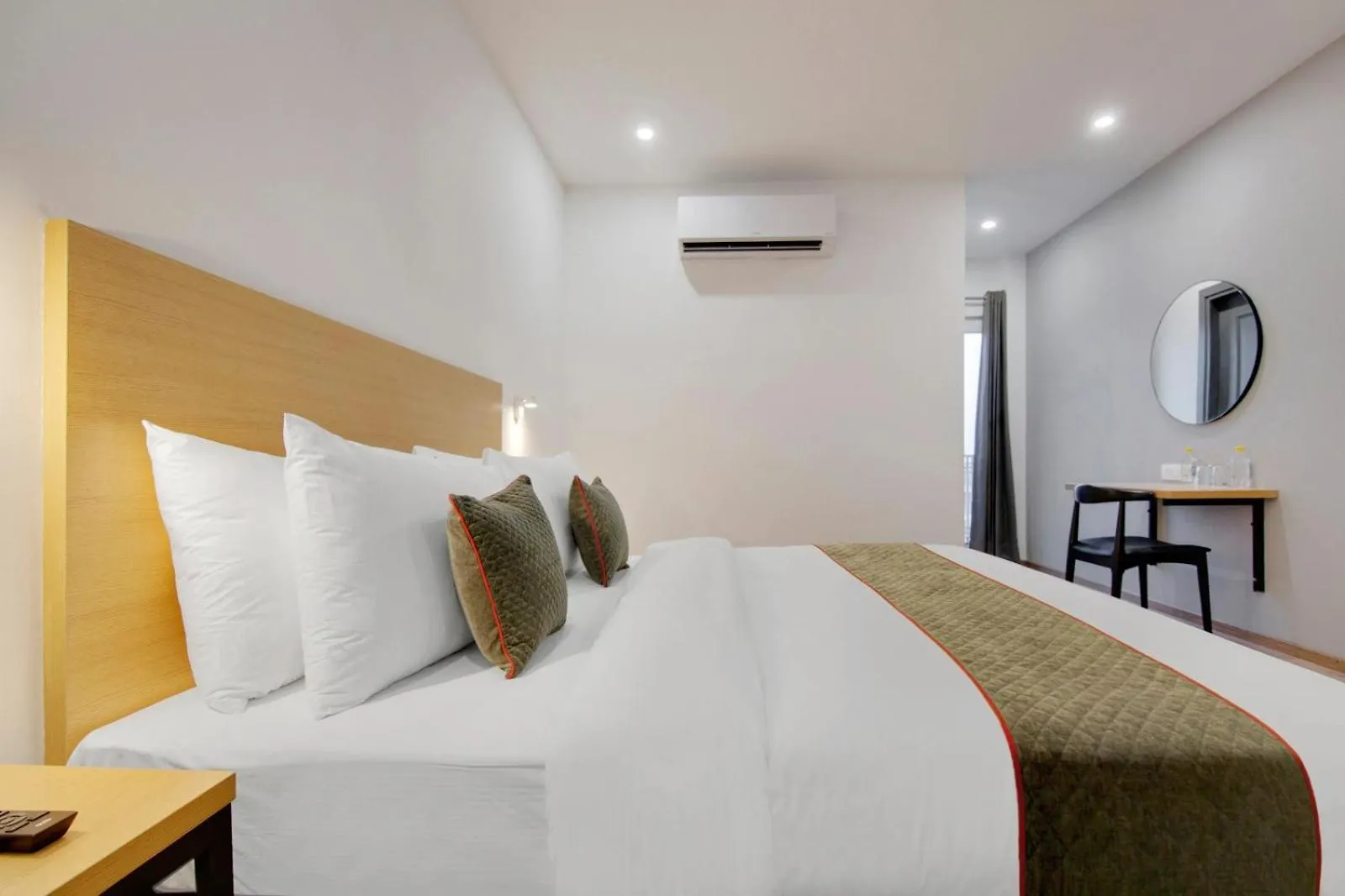 Hotel Grand Asian Blue New Delhi 4*,