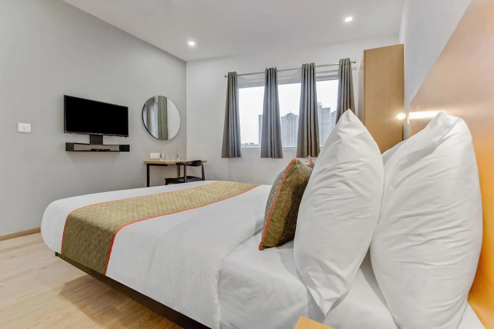Hotel Grand Asian Blue New Delhi